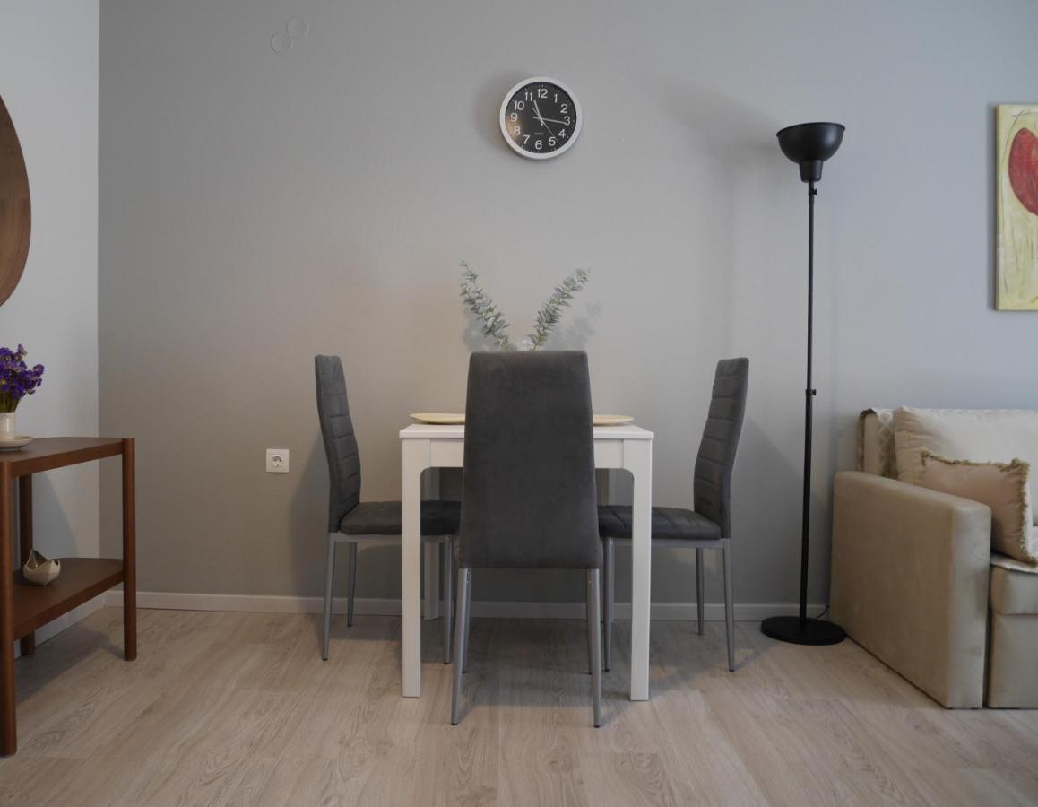 Porto Plaza City Center Apartment Ac/Wifi イラクリオン エクステリア 写真